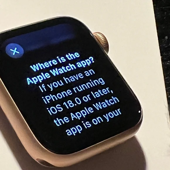 Apple Smart Watch Series 6 GOLD 40MM GPS ALUMINUM BOX BAND BUMPERS IMPECCABLE - Picture 2 of 16